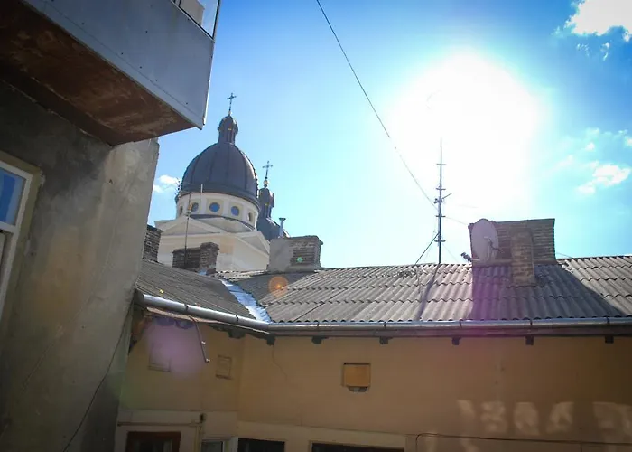 Bright In The Very Centre * Львів